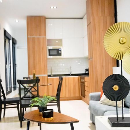 For You Rentals Apartamento Temporal Con Encanto En Malasana Min24 Madrid Exterior photo