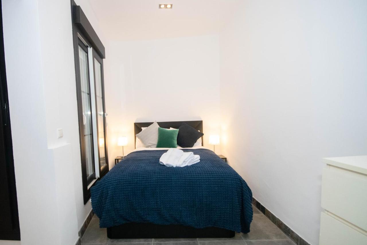 For You Rentals Apartamento Temporal Con Encanto En Malasana Min24 Madrid Exterior photo