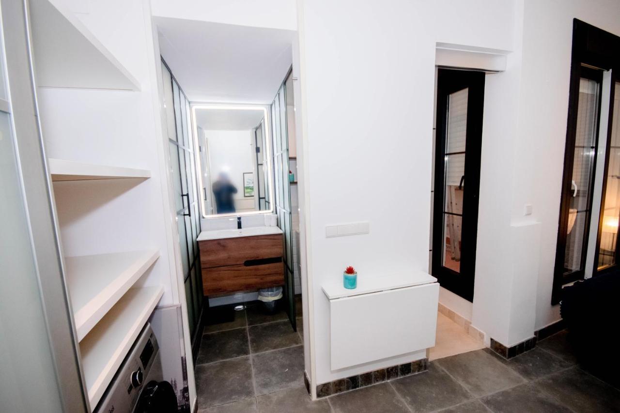 For You Rentals Apartamento Temporal Con Encanto En Malasana Min24 Madrid Exterior photo